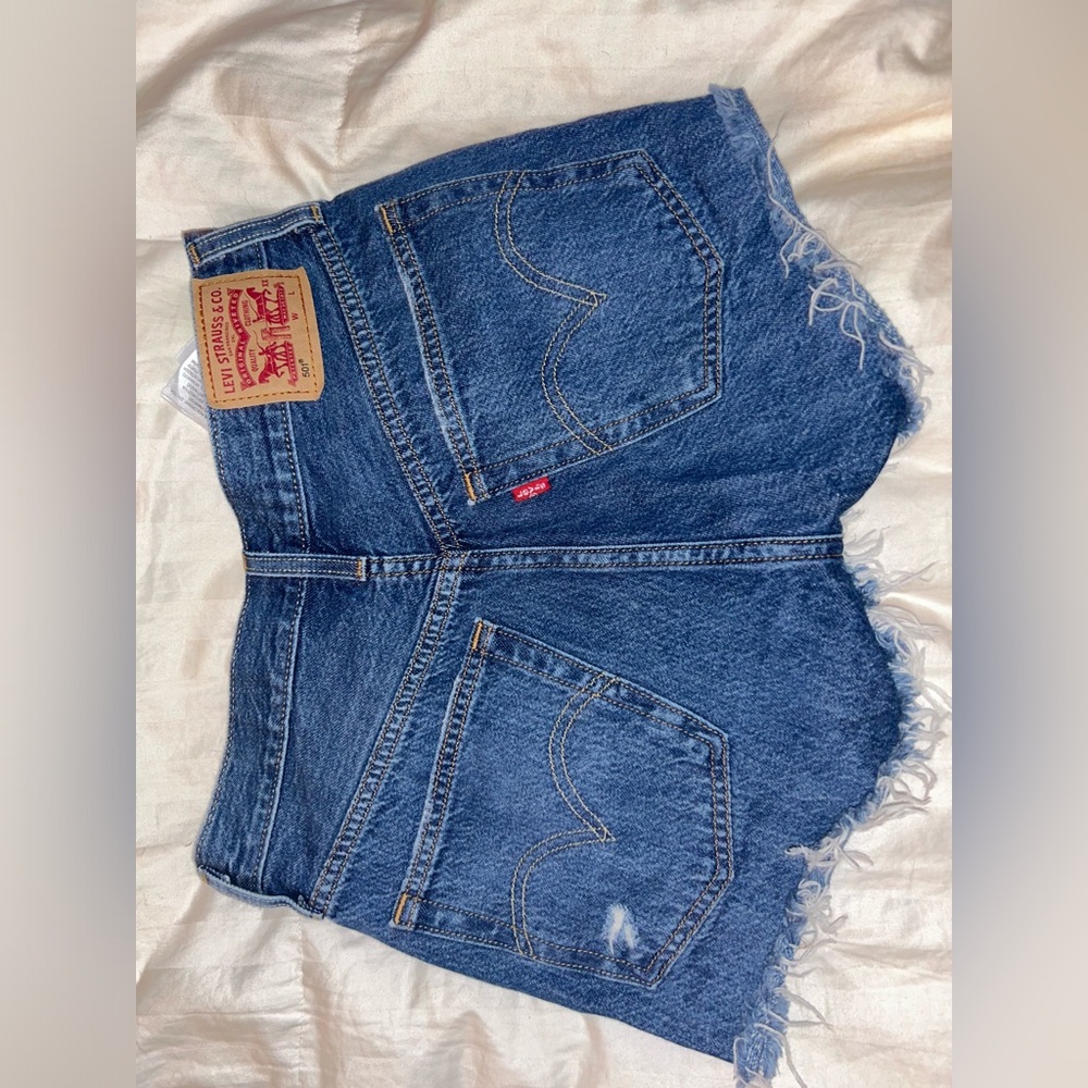 Levi’s shorts